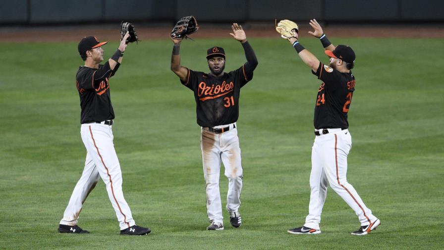 Orioles cortan racha de 19 derrotas ante Yanquis