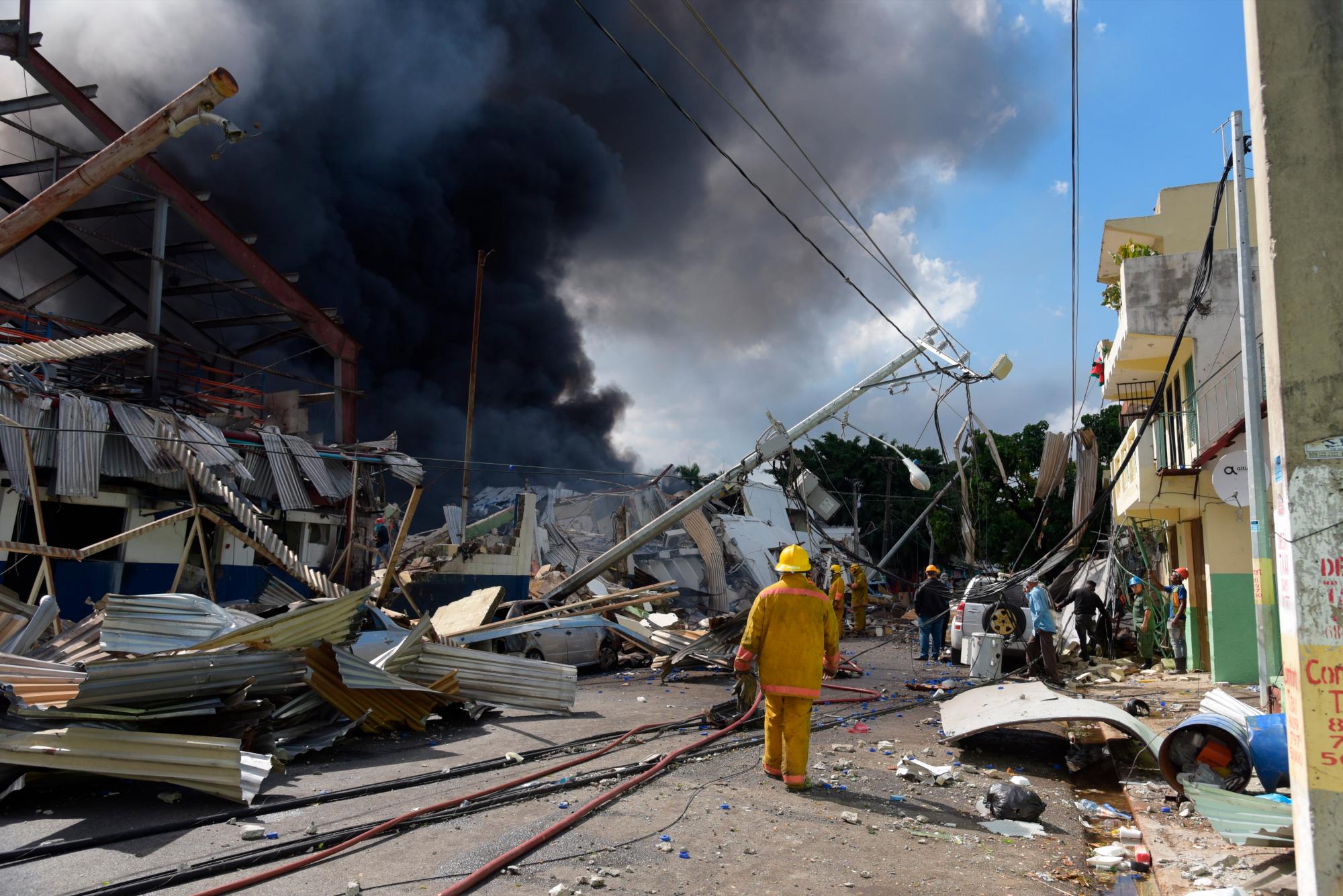 La detonación causó daños en los alrededores.