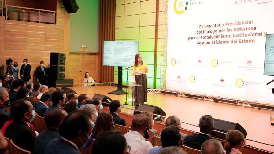 CES trabaja en la composición de las mesas temáticas a cargo de reformas institucionales
