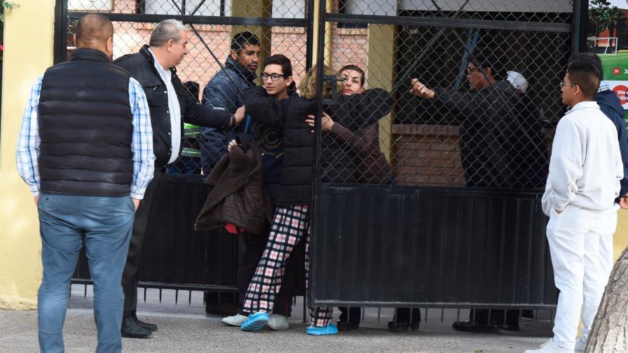 México: niño de 11 años usó armas de su abuelo para ataque en escuela