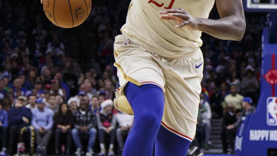 Embiid brilla en Navidad; 76ers derrotan a Bucks Embiid brilla en Navidad; 76ers derrotan a Bucks