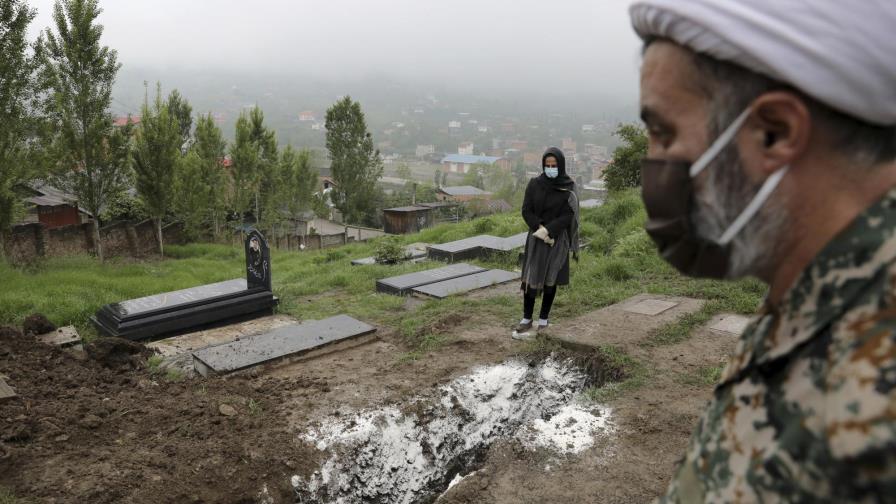 Irán reporta 239 muertes por coronavirus, su mayor cifra