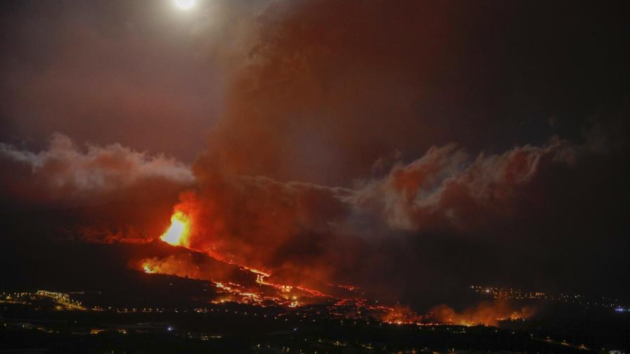 Isla de España enfrenta riesgos tras erupción volcánica