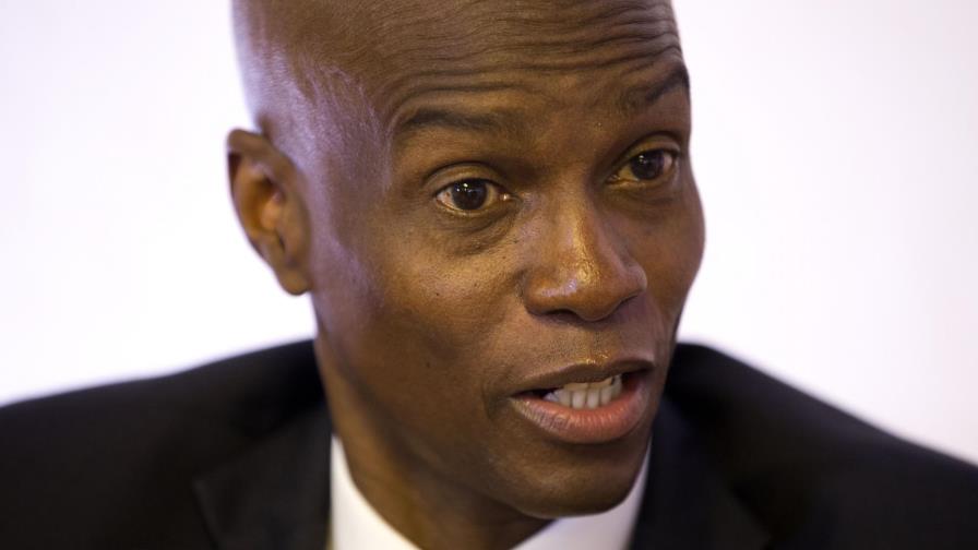 Haití: queman negocios en manifestación contra el presidente