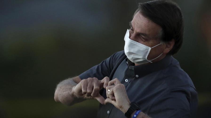 Presidente Bolsonaro vuelve a dar positivo a coronavirus