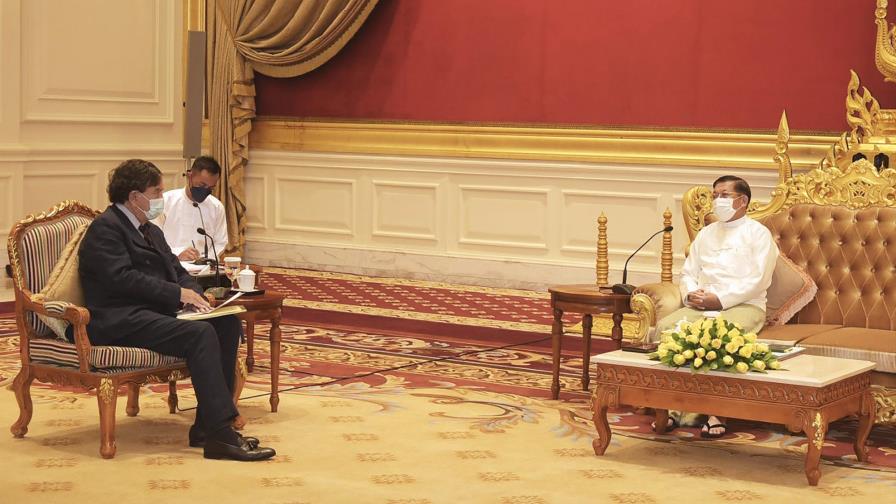 Exembajador de EEUU Richardson se reúne con líder de Myanmar Exembajador de EEUU Richardson se reúne con líder de Myanmar