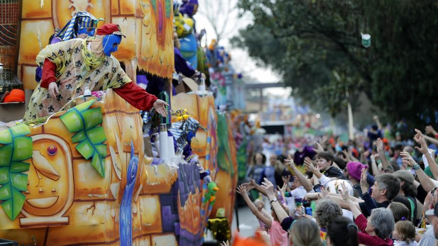 Cancelan desfiles de Mardi Gras en Nueva Orleans por COVID
