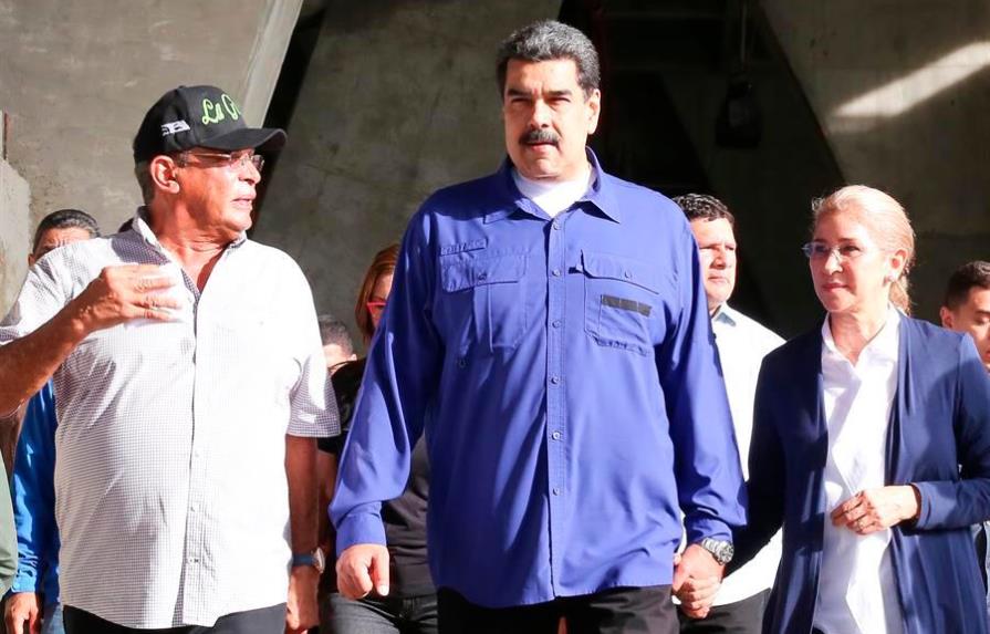 Maduro dice que buscó a minoría opositora porque Guaidó no cumplió acuerdos