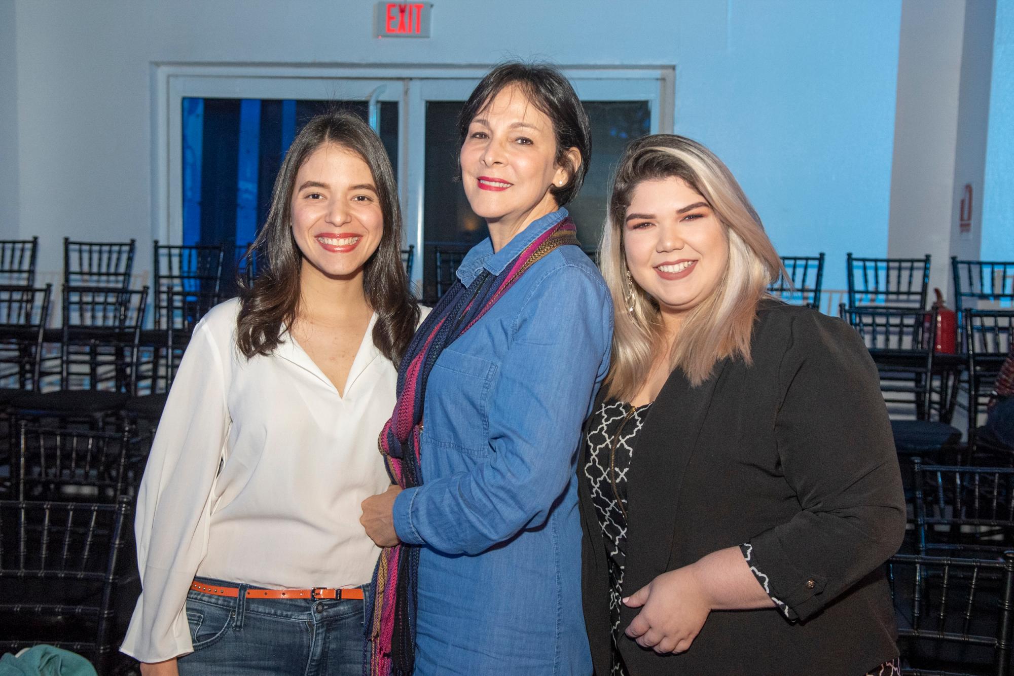 Lisette Rodríguez, Andres Rodríguez y Jolivette Pérez.