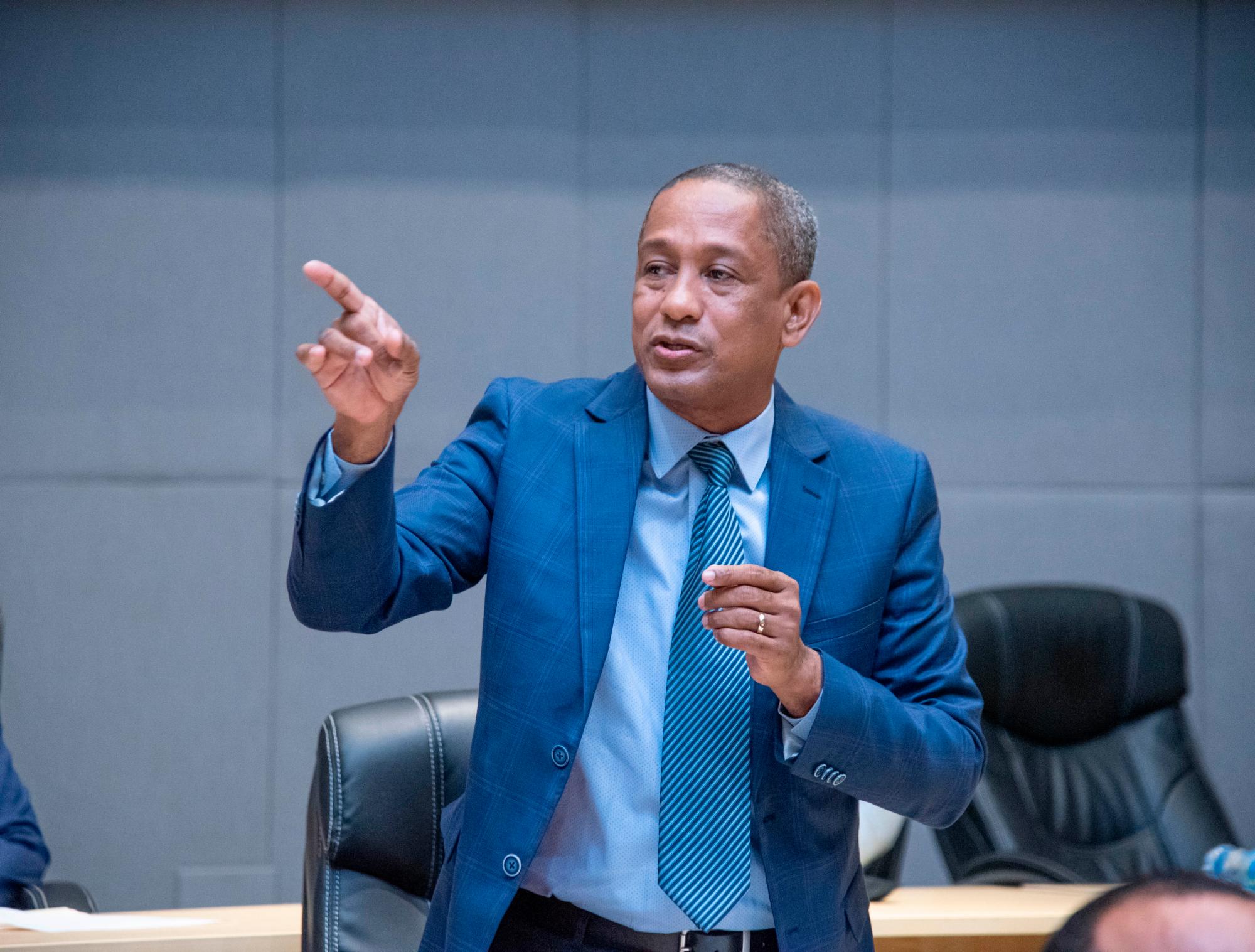 Wánder García, regidor