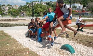 Abinader entregó primer tramo del Paseo del Río