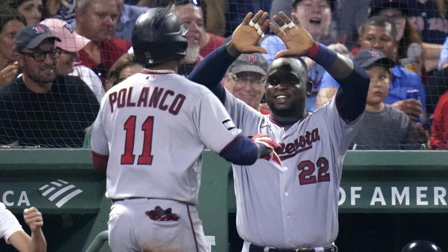 Mellizos ganan con cuatro jonrones, dos de ellos de Sanó y Polanco