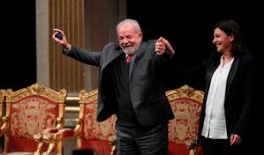 Nombran a Lula da Silva como ciudadano de honor de París