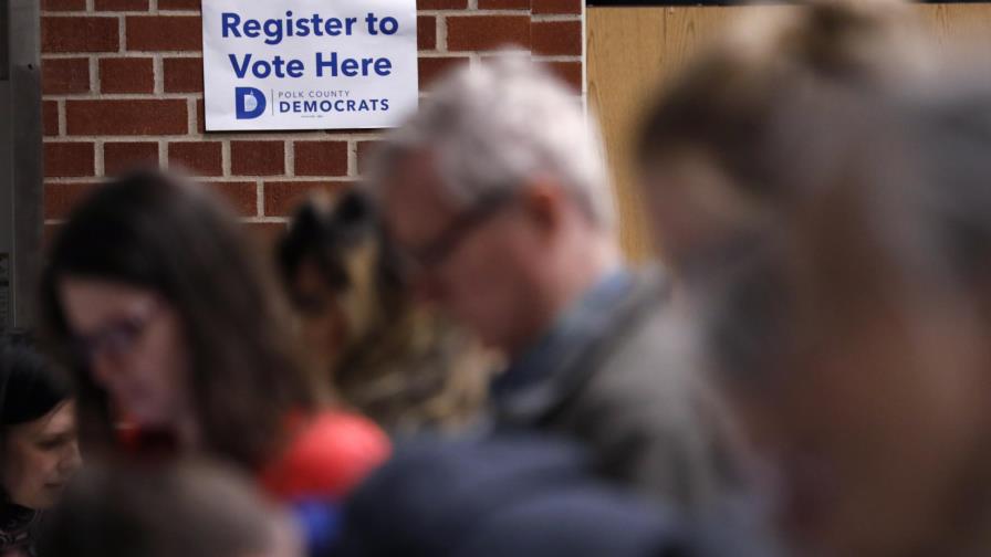 Tropiezo deja en duda futuro de los caucus de Iowa
