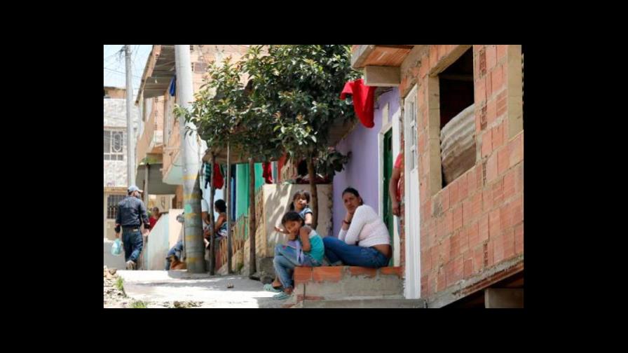 Colombia cumple dos meses en cuarentena que saca a flote problemas sociales