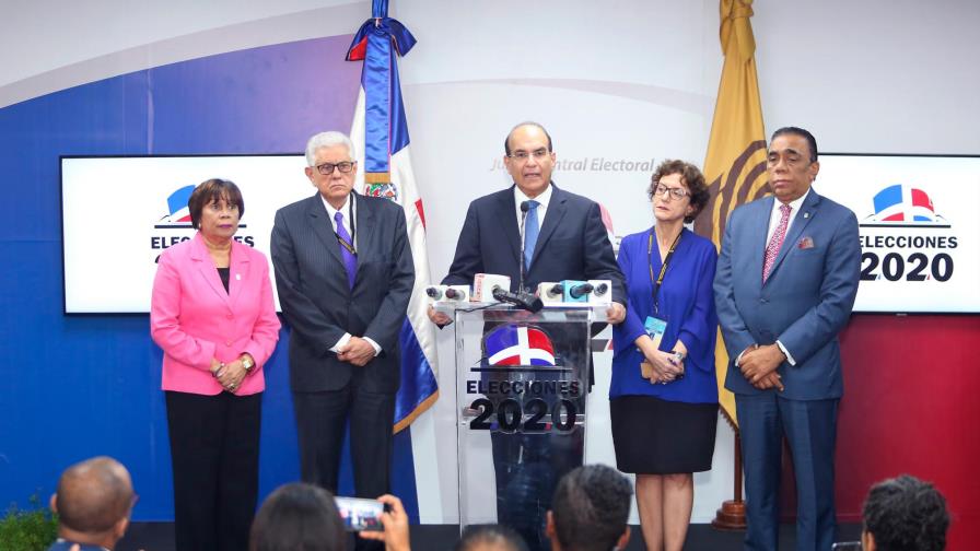 Lo que alega el PLD para detener el conteo de votos en el Distrito Nacional Lo que alega el PLD para detener el conteo de votos en el Distrito Nacional