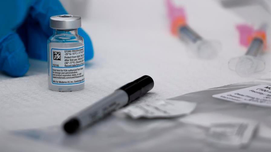 EE.UU. garantizará que en mayo todos los adultos tengan cita para vacunarse EE.UU. garantizará que en mayo todos los adultos tengan cita para vacunarse