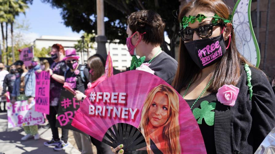 Britney es libre: Jueza disuelve tutela de Spears