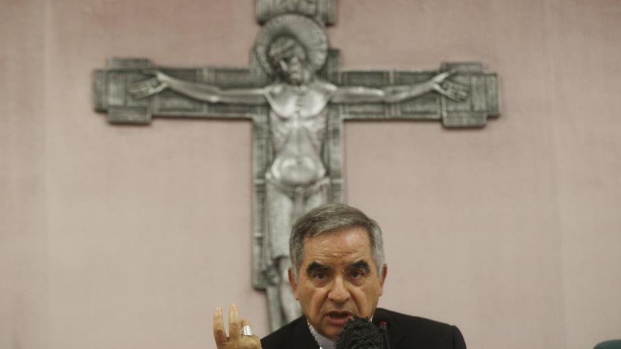 El papa promete mantener finanzas claras ante escándalo