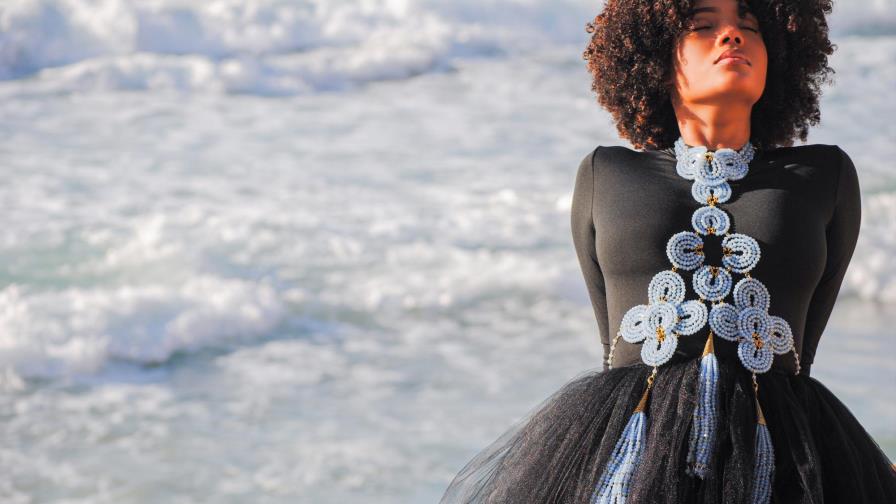 “Ciclos”, una exposición de joyas inspirada en Barahona “Ciclos”, una exposición de joyas inspirada en Barahona
