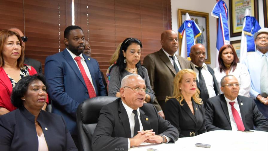 Notarios consideran retroceso ley de embargos a cargo del Ministerio Público 