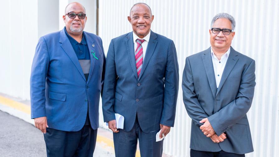 Mateo Morrison: “Daremos continuidad a la poesía en tiempos de pandemia” Mateo Morrison: “Daremos continuidad a la poesía en tiempos de pandemia”