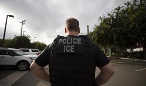 El ICE detiene erróneamente a un estadounidense por parecer somalí