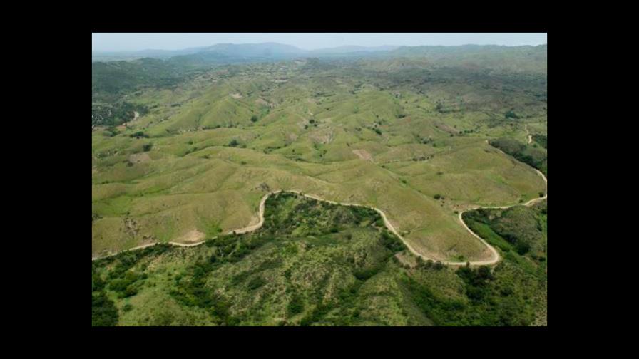 República Dominicana firma acuerdo con BM para frenar emisiones de carbono