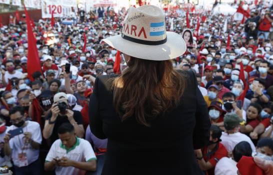Xiomara Castro busca ser la primera presidenta de Honduras