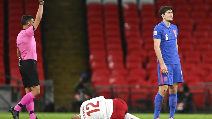 Indisciplina pone a entrenador de Inglaterra a la defensiva