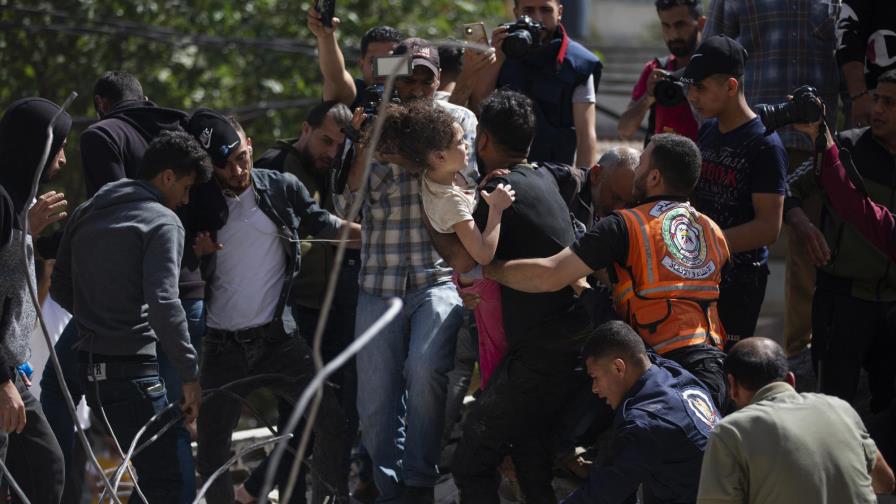 Ataque israelí en Gaza deja 42 muertos, 10 de ellos niños