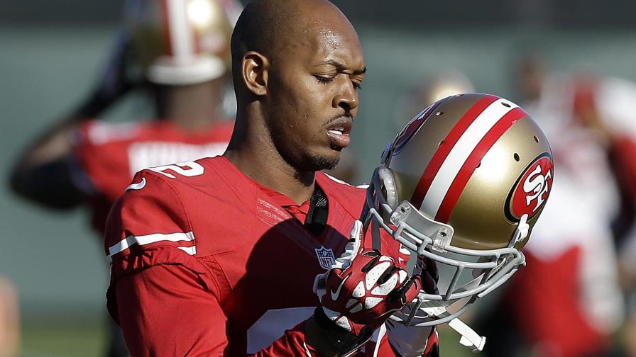 Acusan a 10 exjugadores de NFL de fraude a programa médico