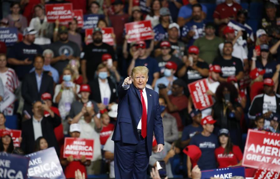 Trump reanuda actos de campaña: hubo poca asistencia