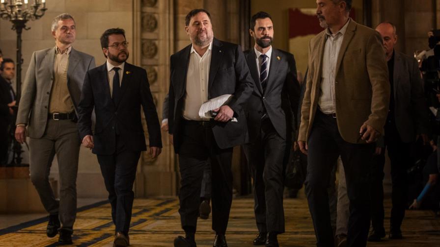 Presos separatistas catalanes vuelven a parlamento regional Presos separatistas catalanes vuelven a parlamento regional
