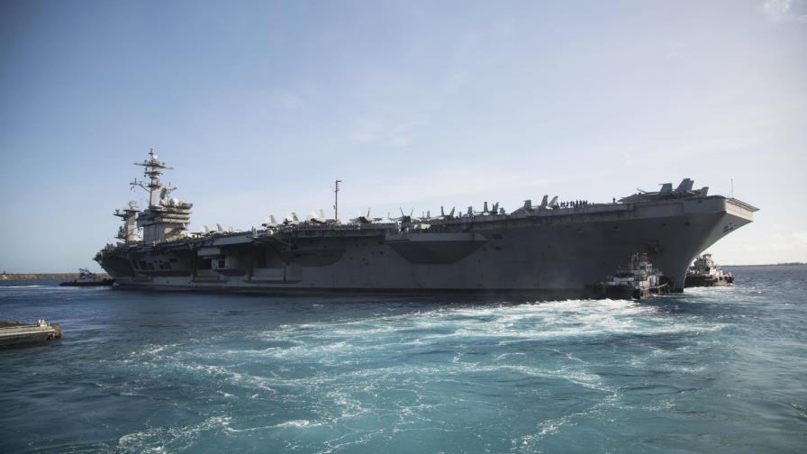EEUU: Portaaviones vuelve al mar tras brote de coronavirus