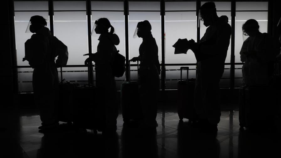 Filipinas suma 500.000 casos entre confusión sobre vacunas