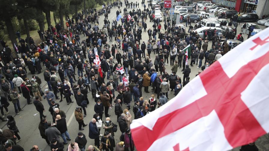 Comparece ante corte encarcelado expresidente de Georgia Comparece ante corte encarcelado expresidente de Georgia