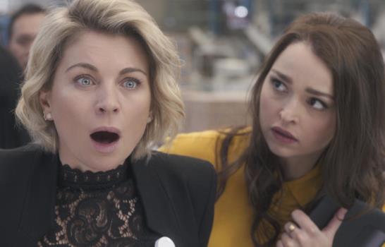 Paleta y Goto intercambian hijas en “Madre sólo hay dos”