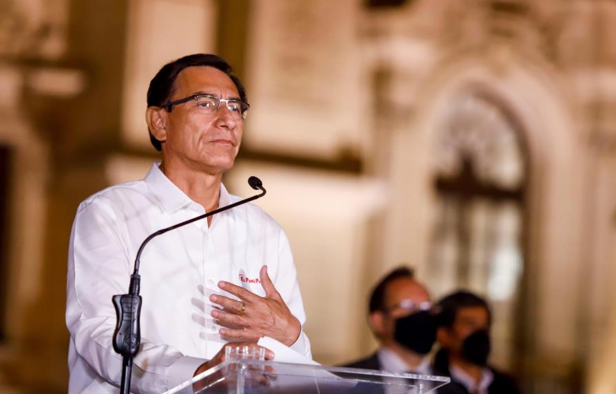 Vizcarra cuestiona legitimidad de nuevo gobierno peruano y llama a protestas pacíficas