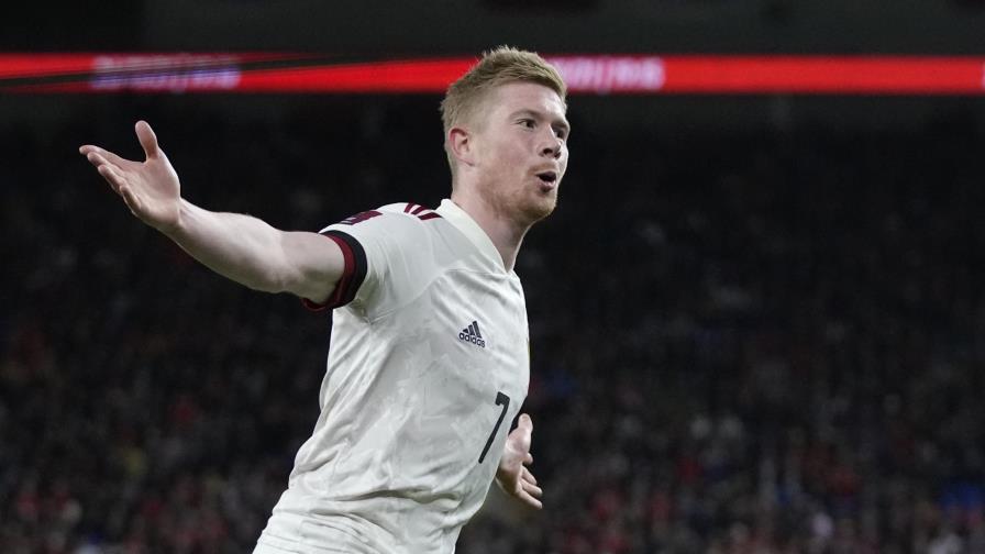 Man City pierde a De Bruyne por COVID-19