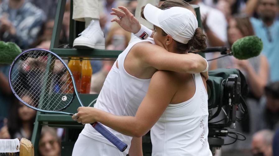Barty vence a Pliskova en final de mujeres de Wimbledon
