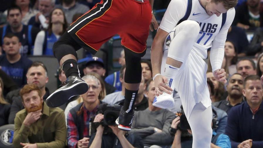 Doncic no jugará ante Milwaukee por esguince Doncic no jugará ante Milwaukee por esguince