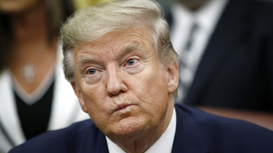 Trump dona salario al combate a la adicción de opioides