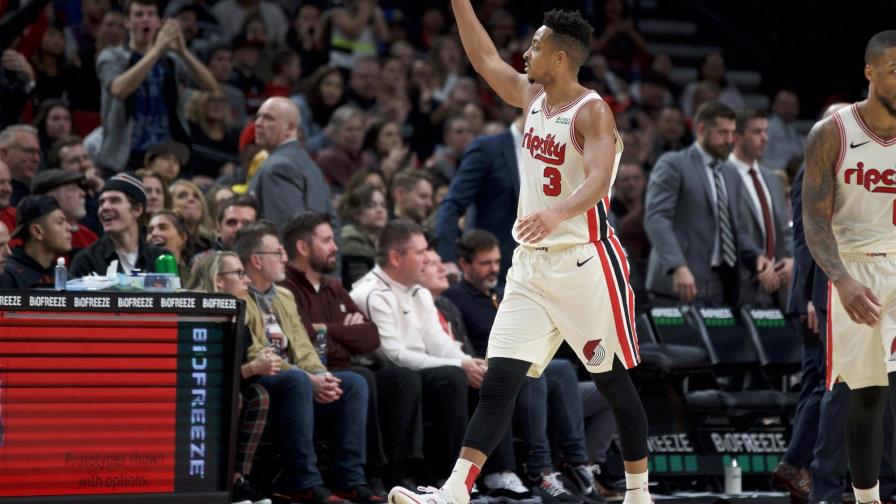 Lillard y Whiteside lideran triunfo de Blazers ante Warriors