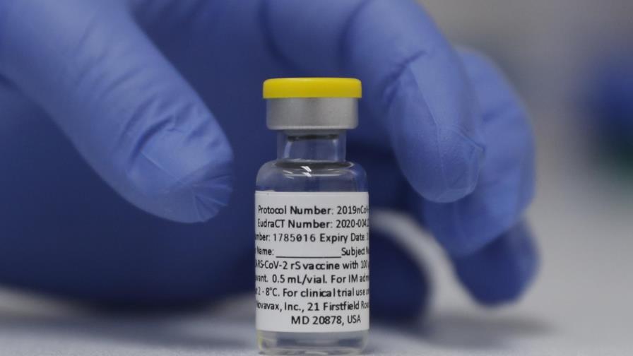 Novavax pide aprobación de su vacuna contra COVID en India