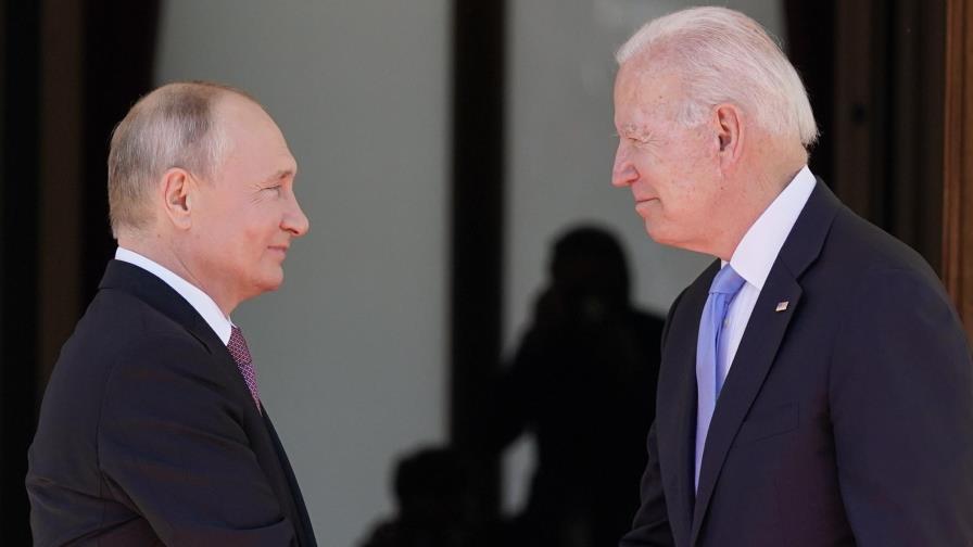 Biden advertirá a Putin de sanciones si invade Ucrania