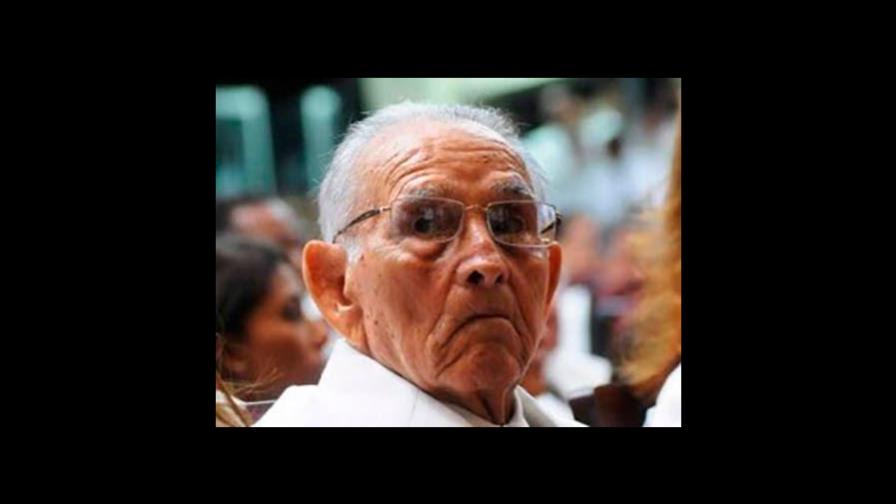 Funcionarios, políticos y personalidades expresan pesar por muerte padre del presidente Medina