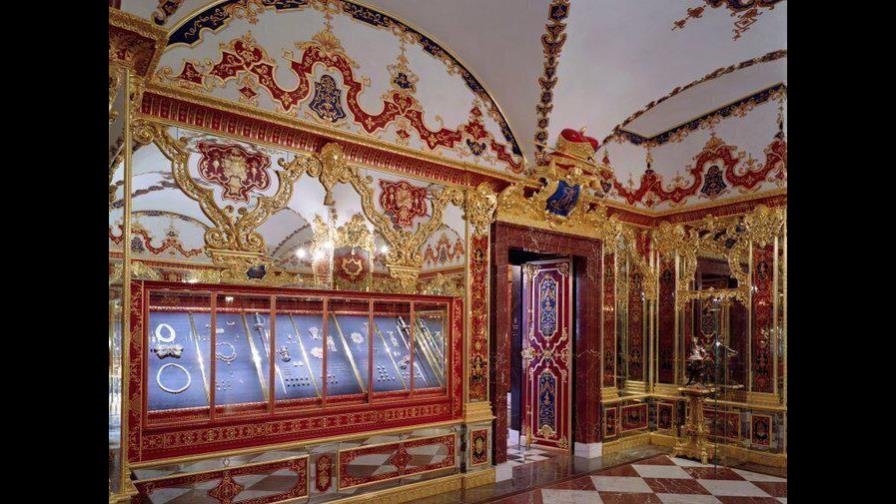 Alemania: Ladrones de joyas se llevaron menos que lo temido