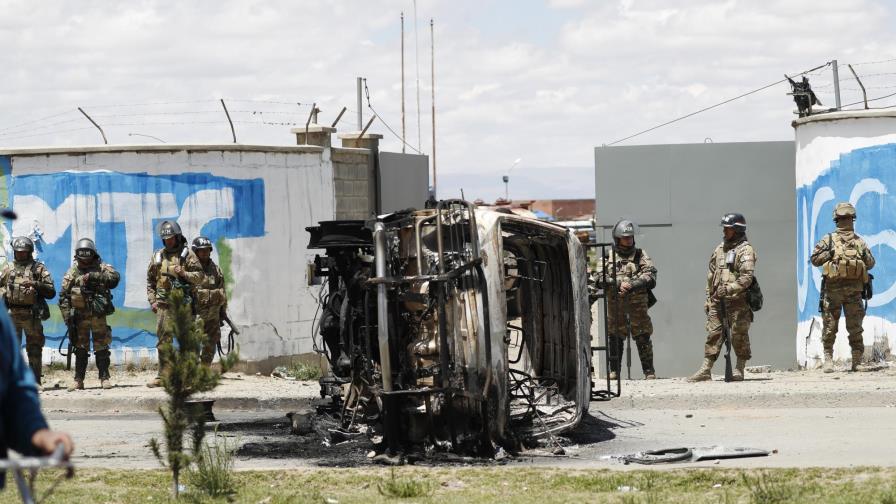 Crisis en Bolivia paraliza torneo profesional del fútbol Crisis en Bolivia paraliza torneo profesional del fútbol