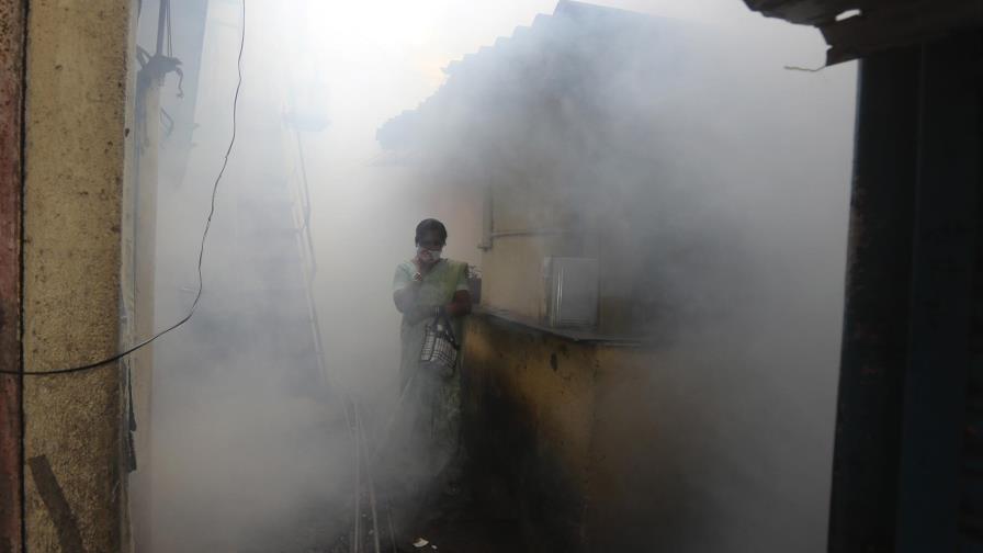 India supera los 2,3 millones de contagios de coronavirus